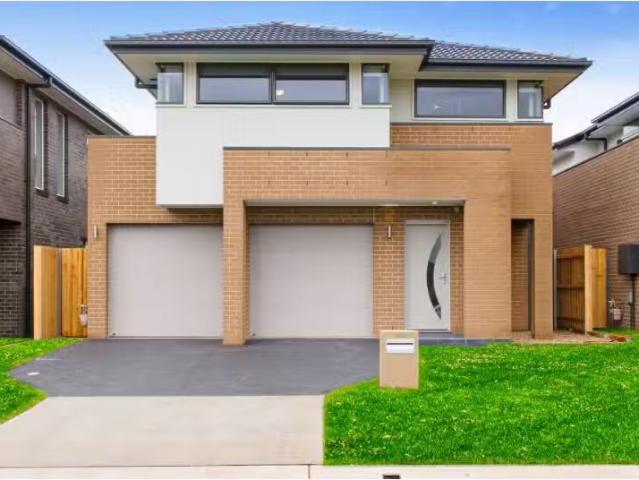Rental! 5 BR 12 Dunlin Circuit, Marsden Park House for rent L.