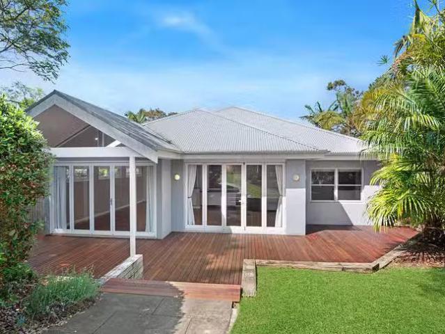 Deal! 5 BR 20 Sloane Crescent, Allambie Heights, NSW 2100