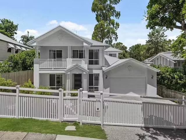 Just in! 5 BR 230 Park Road, YEERONGPILLY, QLD 4105 House fo.
