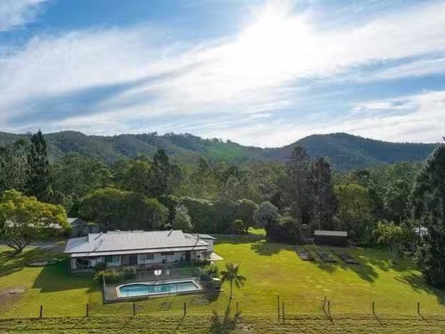 Charming 5 BR A/485 Nerang Murwillumbah Road, Advancetown, QLD.