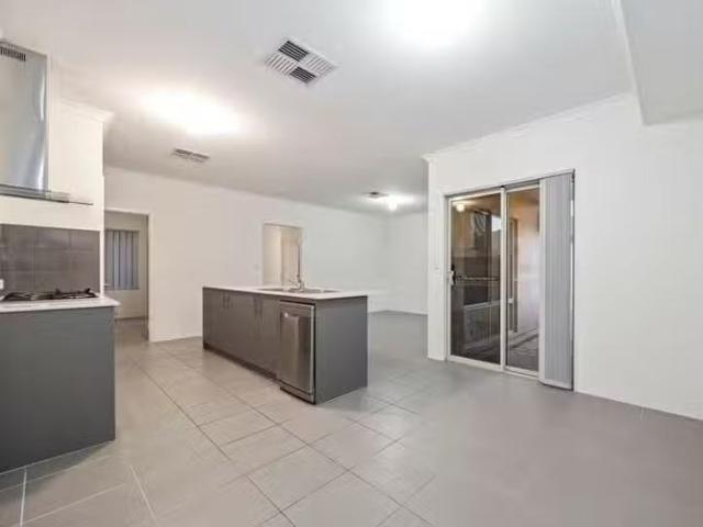 Cheap 5 Limmen Road, Yanchep, WA 6035