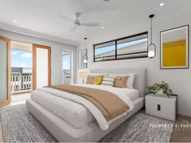 Nice 5 Pridham Avenue, Box Hill House for rent Listed by Your.