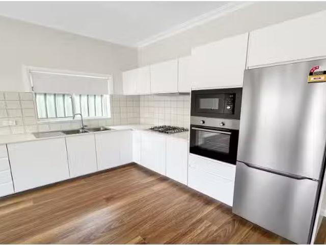 New 5 Spooner Street, Lithgow House for rent Listed by Varun.