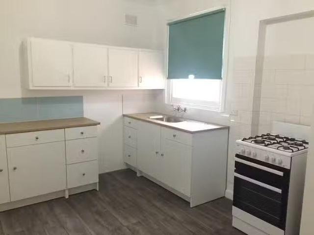 Cheap 5 Symonds Street, Risdon Park, SA 5540