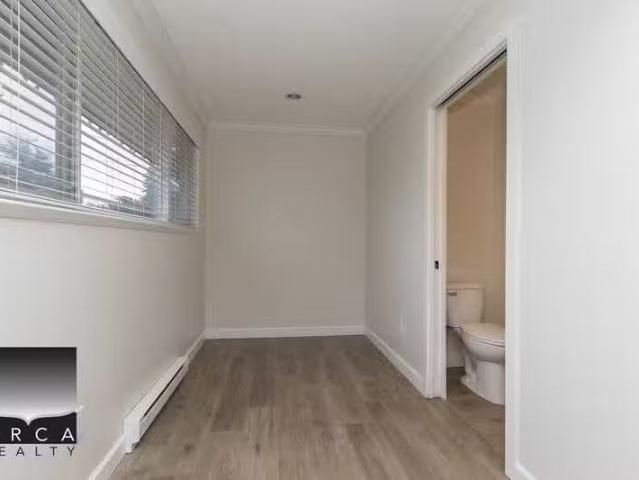 Deal! 60293492 9493 114 St