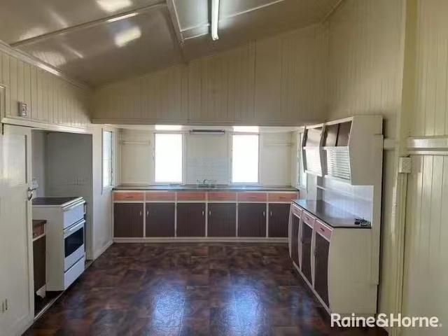 Rental! 60 Kingaroy Street, Kingaroy, QLD 4610