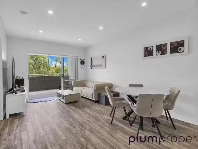Just in! 6/14 Montrose Road, Taringa, QLD 4068