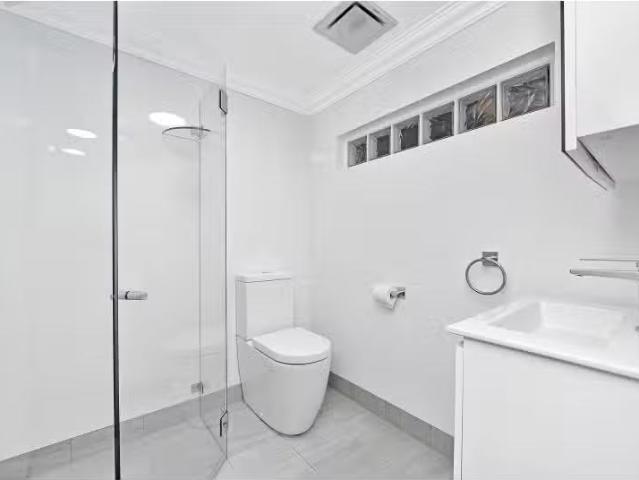Unique 6/10 Campbell Avenue, Lilyfield Apartment for rent Lis.