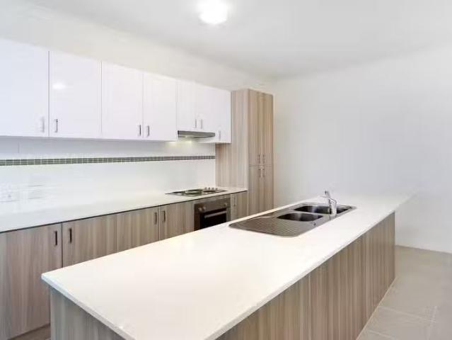 Just in! 6/115 High Street, HASTINGS, VIC 3915 Unit for Rent
