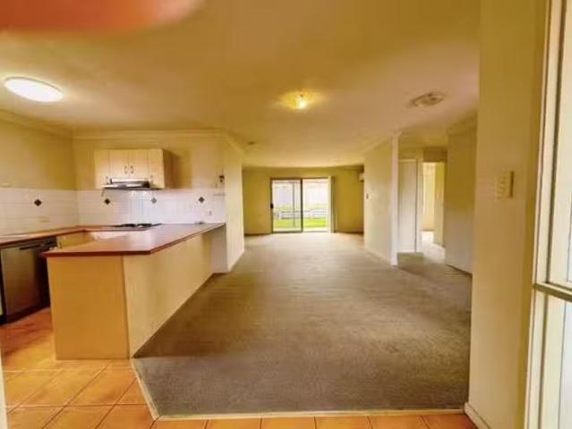 Cozy 62/22 Dasyure Place, Wynnum West, QLD 4178
