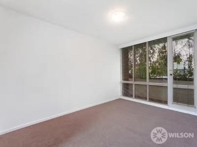 Just in! 6/229 Hotham Street, Elsternwick VIC 3185
