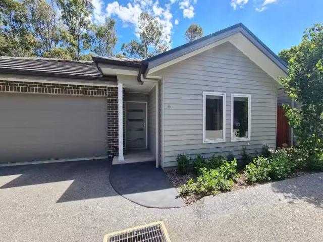 Just in! 6/33 35 Kirkham Street, MOSS VALE House for rent Lis.