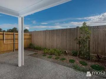 South Windsor, Colo Heights - Equipped kitchen
