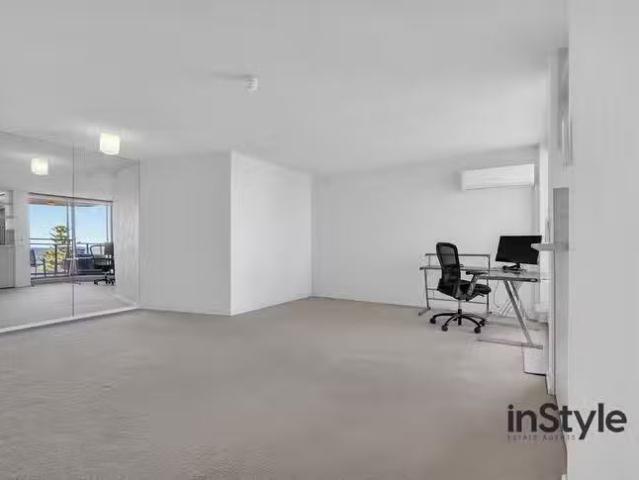 Nice 64/13 South Esplanade, Glenelg, SA 5045