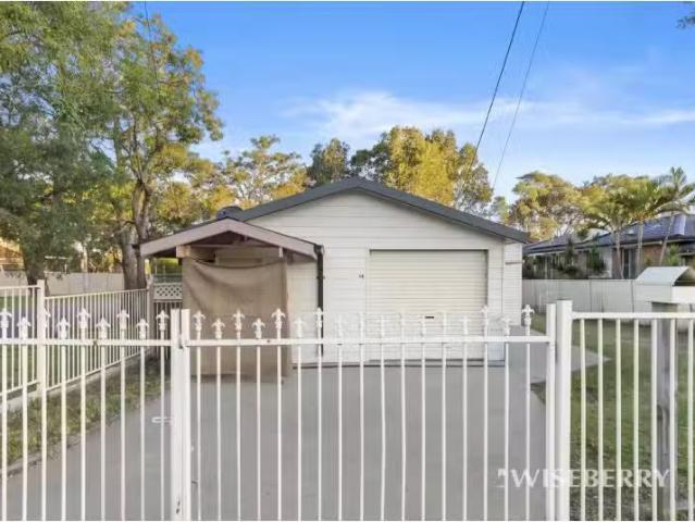 For Rent! 64A Anita Ave, Lake Munmorah House for rent Listed.