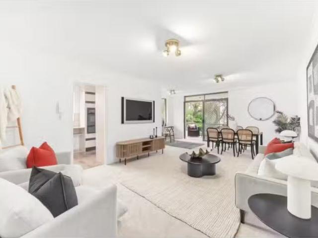 Deal! 6/57 57A O'Brien Street, Bondi Beach Apartment for rent.