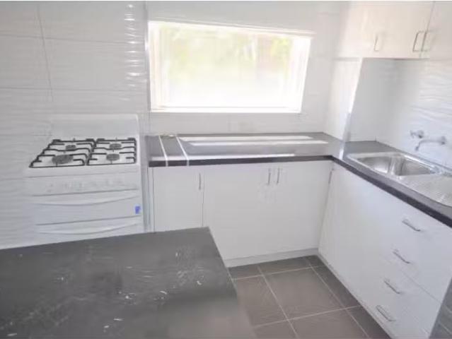 Unique 6/6 Melville Place, SOUTH PERTH Apartment for rent Lis.