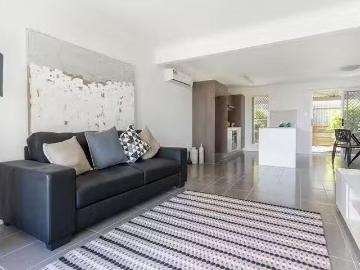 South Windsor, Colo Heights - Air conditioning