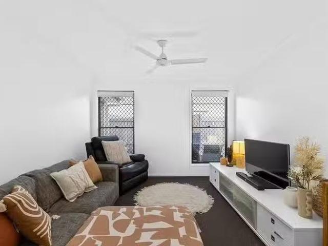 Unique 68 Brockman Drive, Upper Kedron, QLD 4055