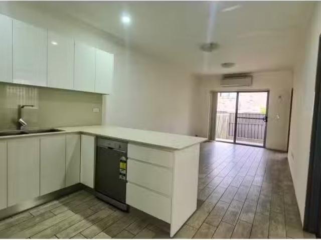 Cozy 6/93 Sherwood Road, MERRYLANDS Apartment for rent Listed.