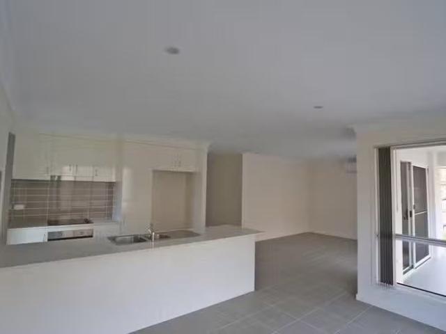 Rental! 69 Cocoanut Point Drive, Zilzie, QLD 4710