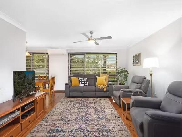 Cozy 6 Volta Place, WINSTON HILLS House for rent Listed by Me.