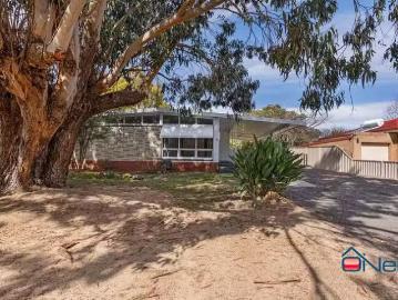 Henty, Greater Hume, Lockhart County, Victoria