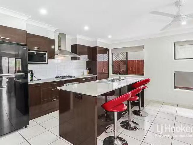 Charming 6 Elderflower Circuit, Griffin, QLD 4503