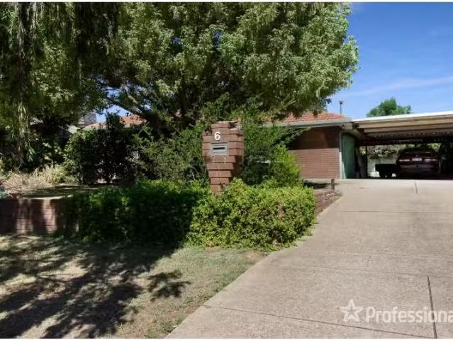 For Rent! 6 Forrest Street, Lake Albert House for rent Listed.