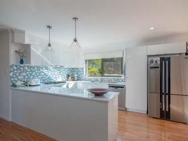 For Rent! 6 Luckona Court, SOUTHSIDE, QLD 4570 House for Rent