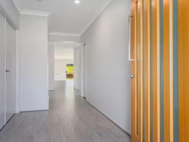 Cozy 6 Stringybark Place, Fernvale, QLD 4306