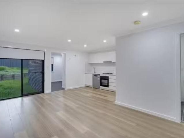 Rental! 6a Duguid Street, FARLEY House for rent Listed by Tom.