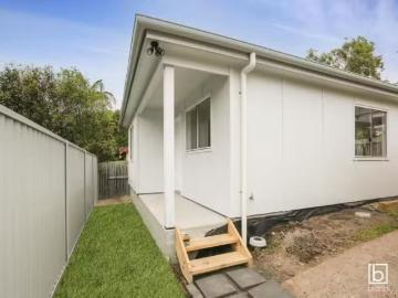 Just in! 6a Woolana Avenue, BUDGEWOI House for rent Listed by.