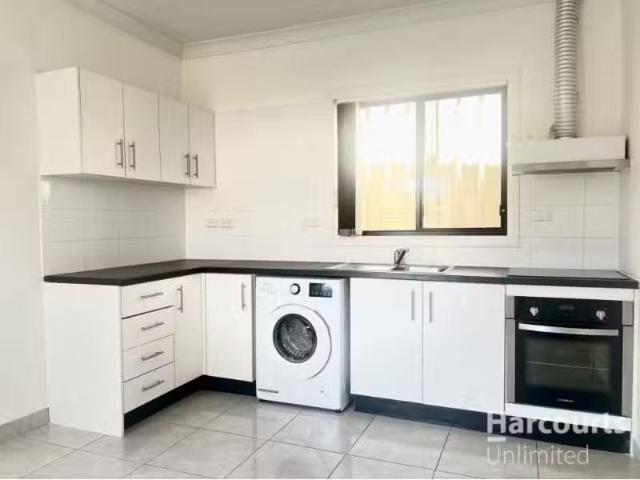 New 6A Torres Place, KINGS LANGLEY Apartment for rent Listed.