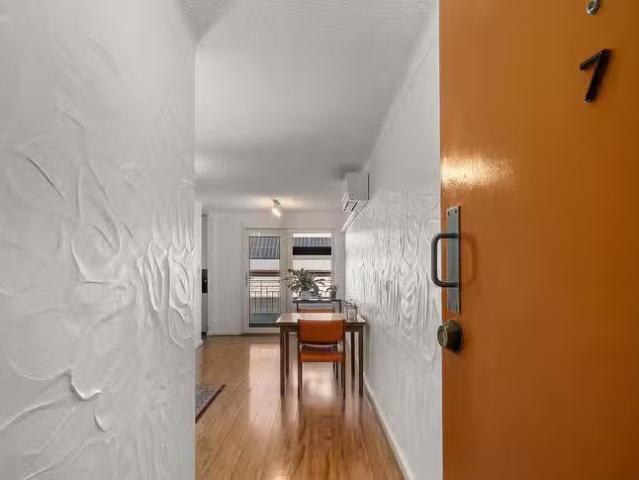 Cheap 7/15 Byron Street, Glenelg, SA 5045