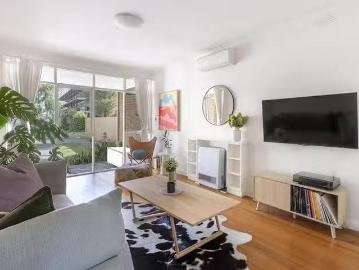 Cheap 7/12 Grenville Street, Hampton, VIC 3188