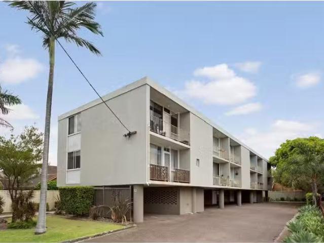 Just in! 7/32 Morgan Street, Merewether Apartment for rent Li.