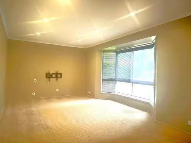 Rental! 75 Boshammer Street, Rangeville, QLD 4350