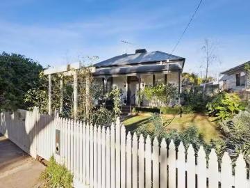 Deal! 78 Napoleon Crescent, White Hills, VIC 3550
