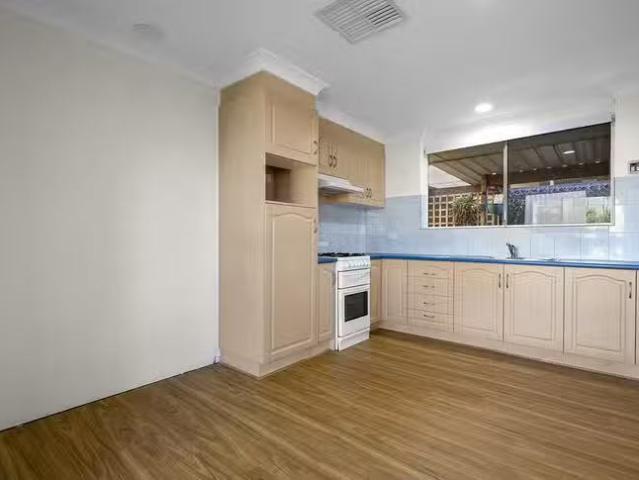 Charming 78B Kalgoorlie Avenue, Port Noarlunga South, SA 5167