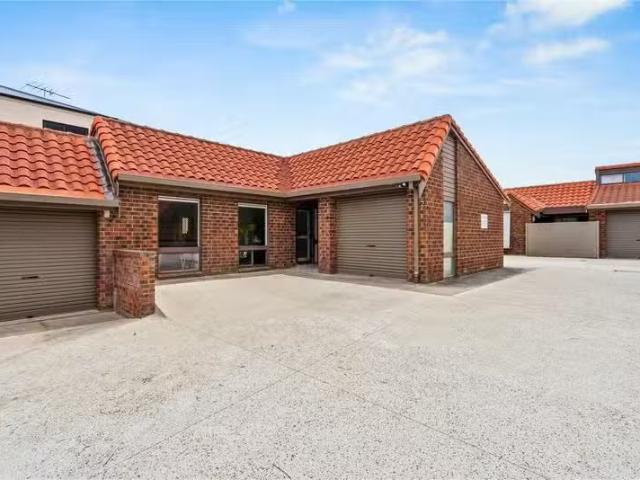 Deal! 7/9 Gurrs Road, BRIGHTON, SA 5048 Unit for Rent