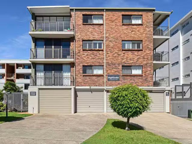 New 7/9 Princess Lane, Kings Beach, QLD 4551