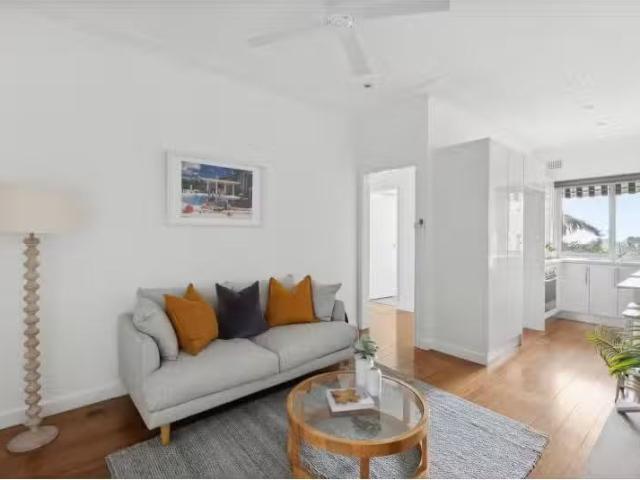 Just in! 8/17A Rickard Street, Balgowlah Apartment for rent L.