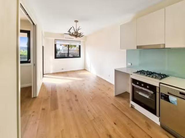 Charming 8/19 Funston Street, BOWRAL Apartment for rent Liste.