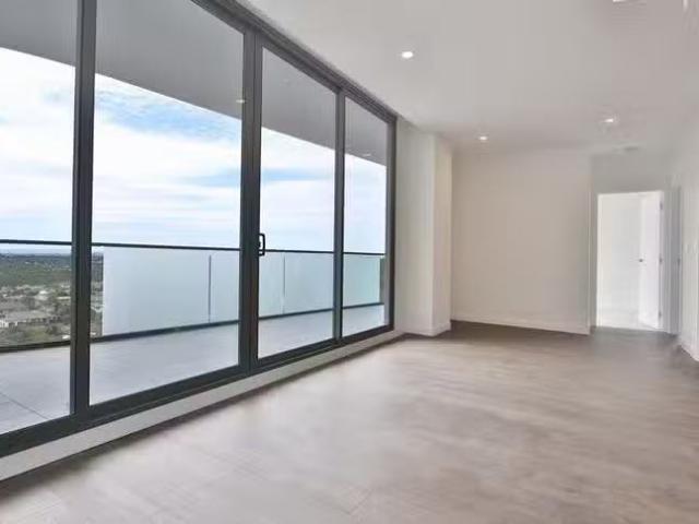 Nice 810/1 Grosvenor Street, Doncaster, VIC 3108