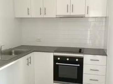 Deal! 8/12 John Street, Midland, WA 6056