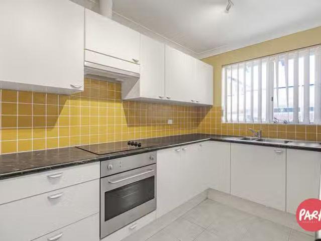 Cozy 8/40 Onslow Street, South Perth, WA 6151