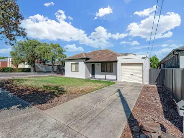 For Rent! 84 Barnes Road, Glynde, SA 5070 House for Rent