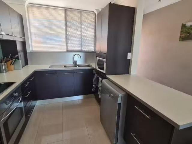 Unique 8/51 Rialto Street, COORPAROO Apartment for rent Liste.