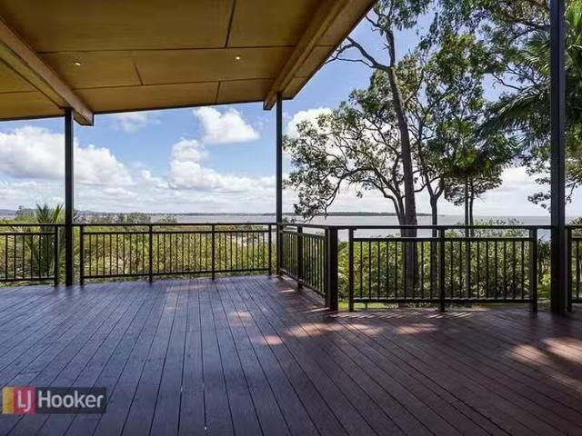 Cozy 85 fishdooroopa Drive, Macleay Island, QLD 4184